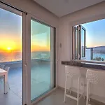 Сasa de vacaciones Olymp White Palace - The Ultra Luxury House Kissonerga