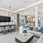 Olymp White Palace - The Ultra Luxury House *