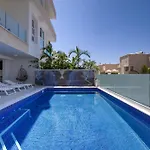 Сasa de vacaciones Olymp White Palace - The Ultra Luxury House Kissonerga