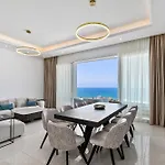 Сasa de vacaciones Olymp White Palace - The Ultra Luxury House