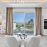 Olymp White Palace - The Ultra Luxury House Prázdninový dům *