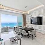 Olymp White Palace - The Ultra Luxury House
