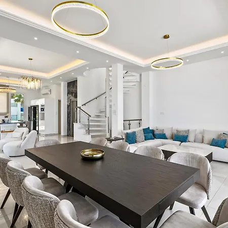 Olymp White Palace - The Ultra Luxury House