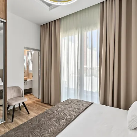 Olymp White Palace - The Ultra Luxury House *