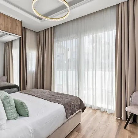 Olymp White Palace - The Ultra Luxury Beachfront House Κισσόνεργα