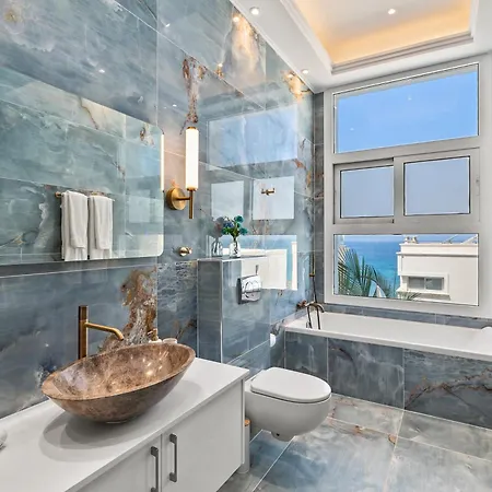 Olymp White Palace - The Ultra Luxury House * 基索内加