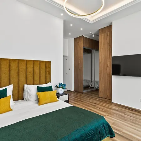 Feriehus Olymp White Palace - The Ultra Luxury Beachfront House *