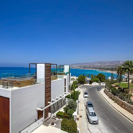 Olymp White Palace - The Ultra Luxury Beachfront House Semesterbostad Kissonerga