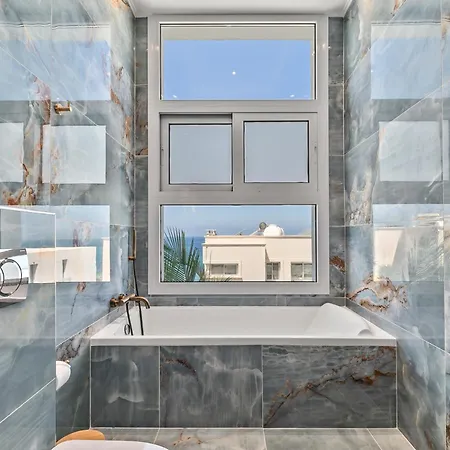 Сasa de vacaciones Olymp White Palace - The Ultra Luxury House