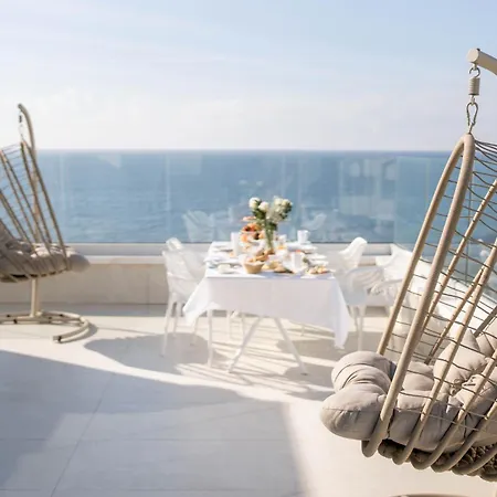 Olymp White Palace - The Ultra Luxury House キッソネルガ