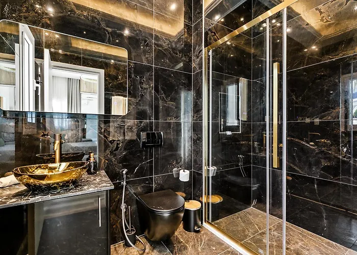 Olymp White Palace - The Ultra Luxury House *