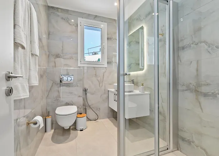 Olymp White Palace - The Ultra Luxury House * キッソネルガ