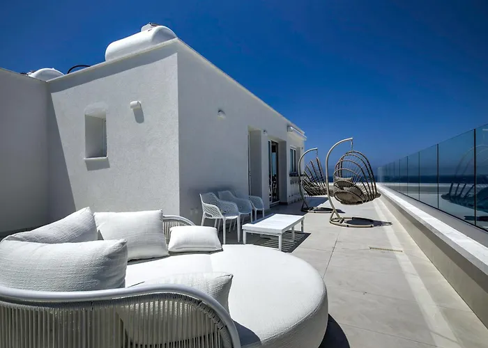 Olymp White Palace - The Ultra Luxury House