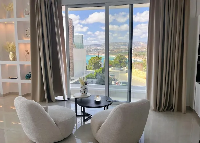 別荘 Olymp White Palace - The Ultra Luxury House キッソネルガ