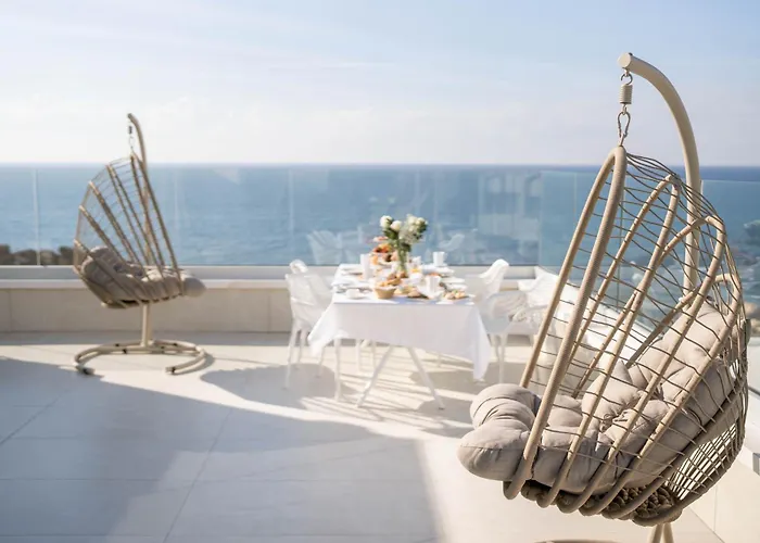 Olymp White Palace - The Ultra Luxury House キッソネルガ